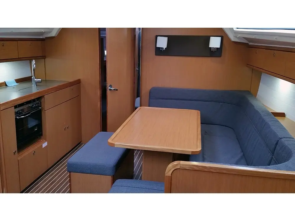 Fireball, Interior image