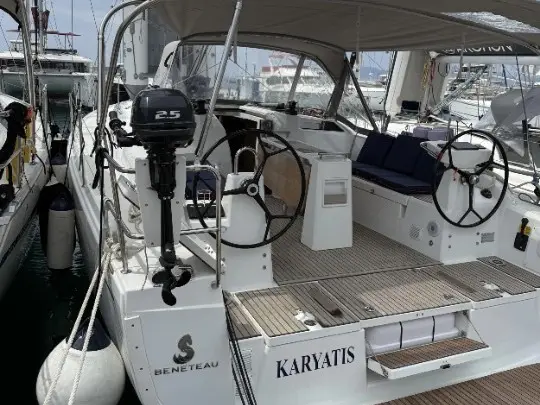 KARYATIS, Main image