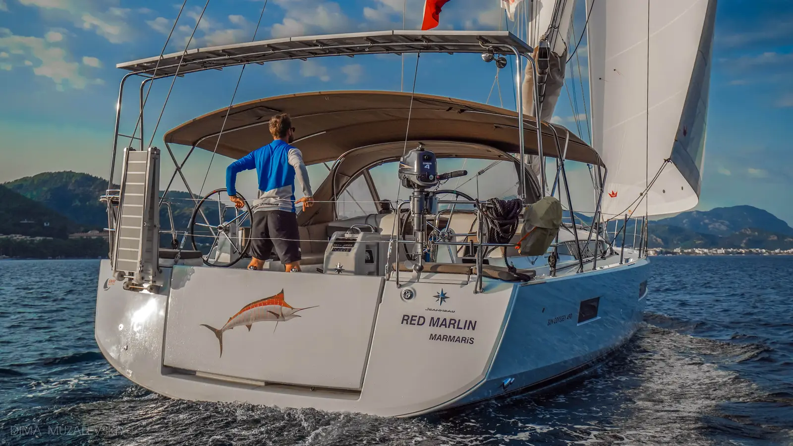 Red Marlin, photograph 16