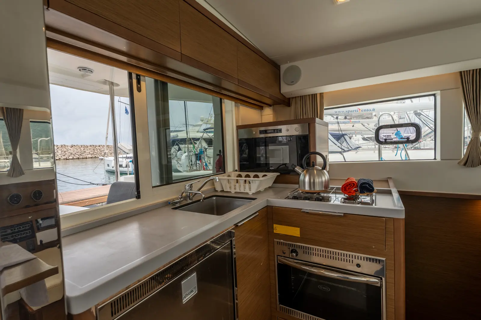 Mascalzone Lametino - Standard line, Kitchen