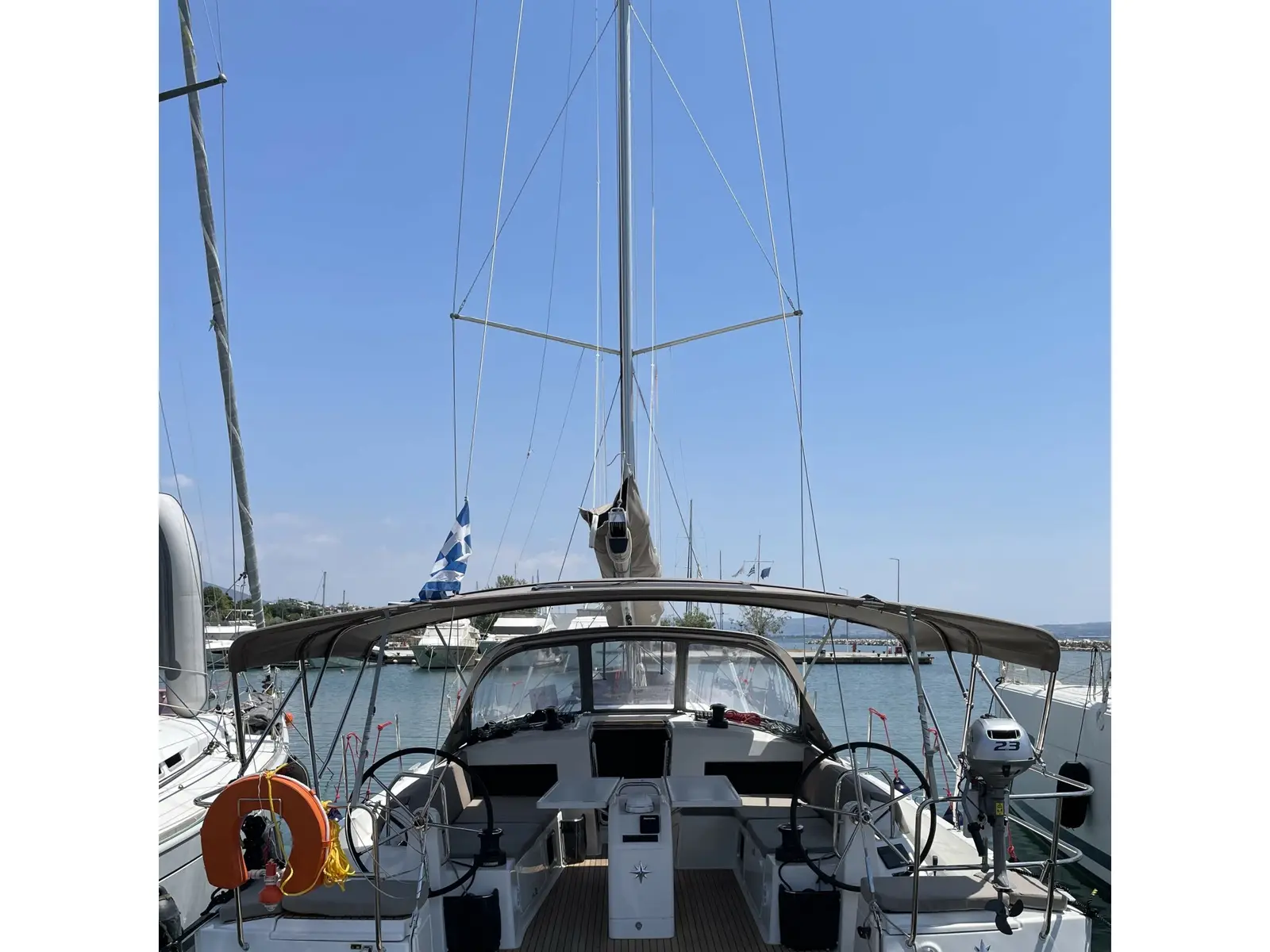 Electra, Main image