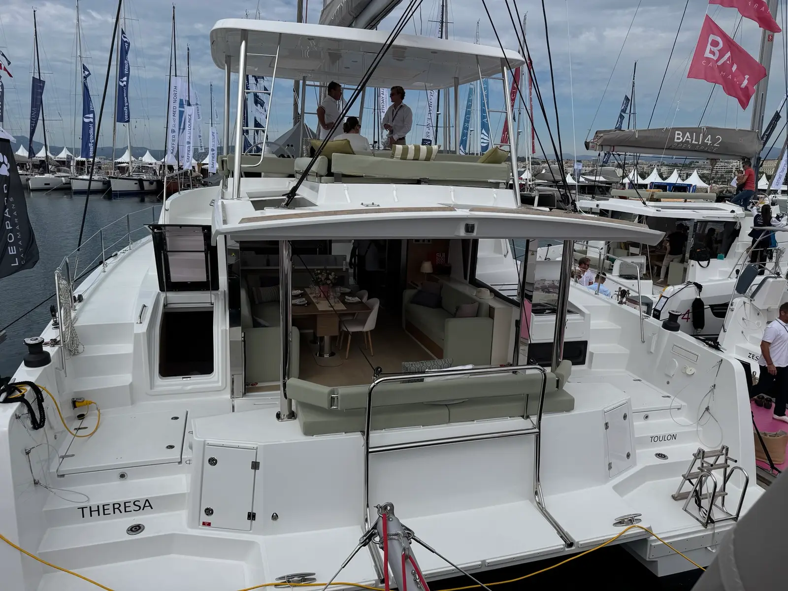 Katalea, Main image