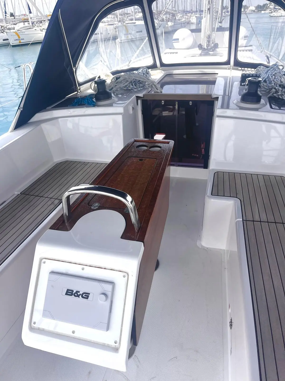 ARYA, foto 2