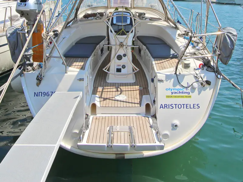 Aristoteles, Bavaria 38 Cruiser