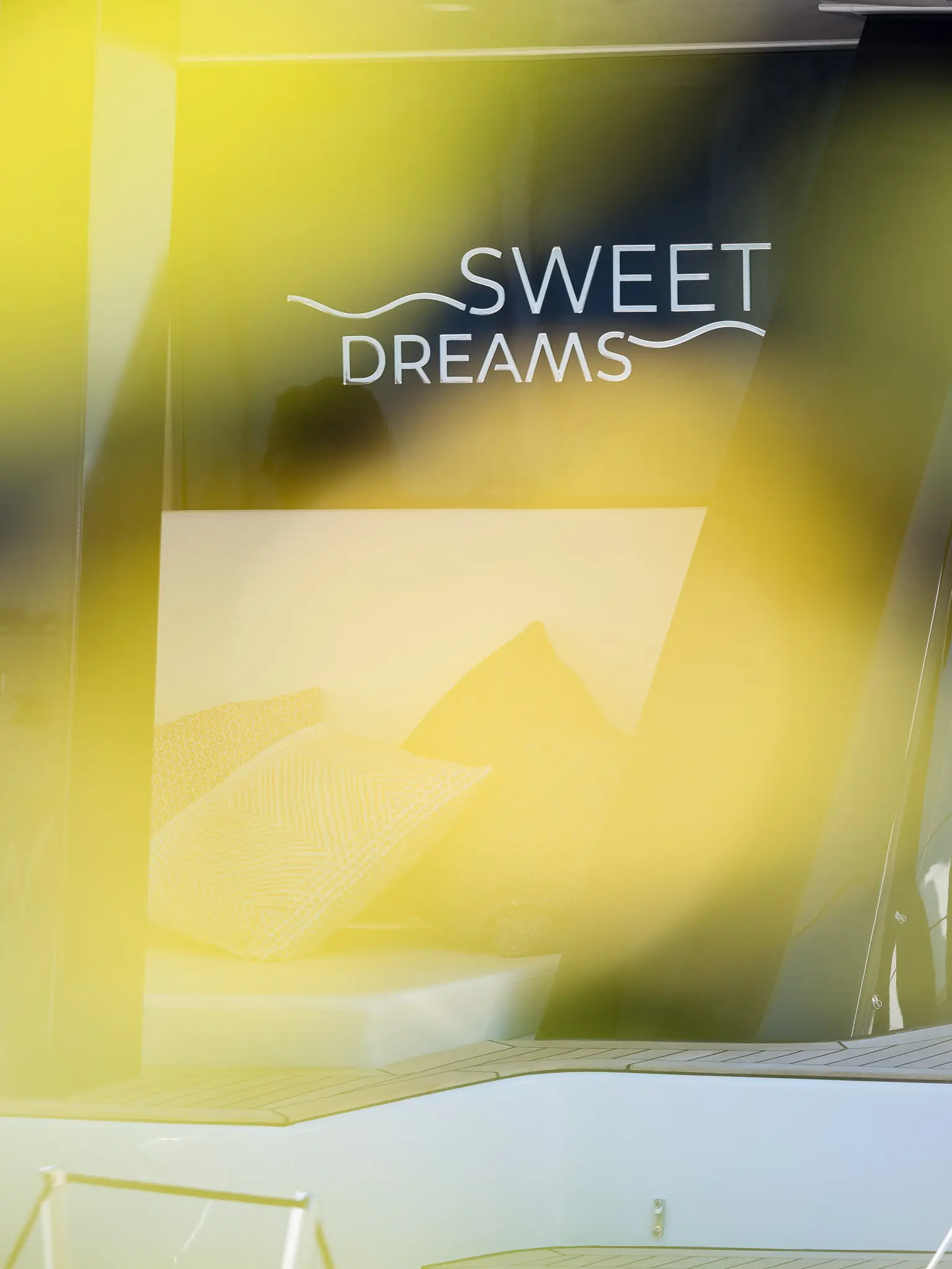 SWEET DREAMS, photograph 49