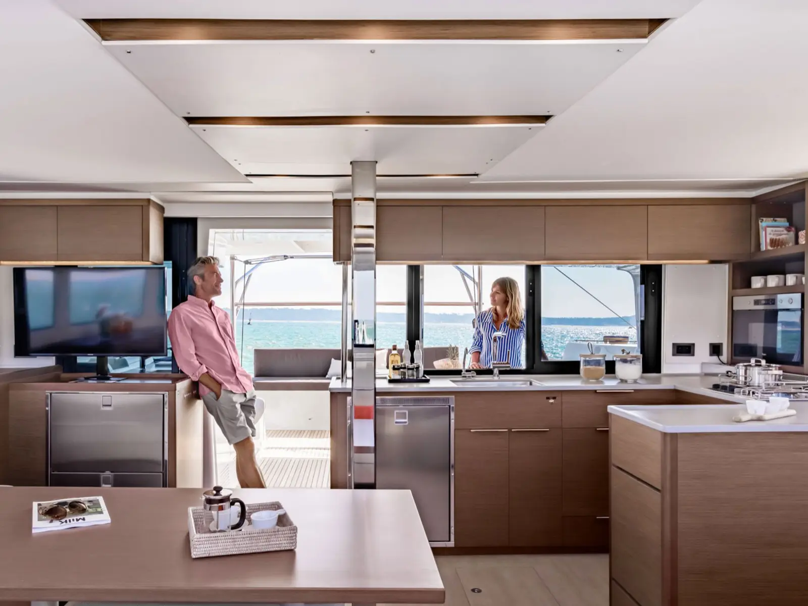 Premium, Interior image