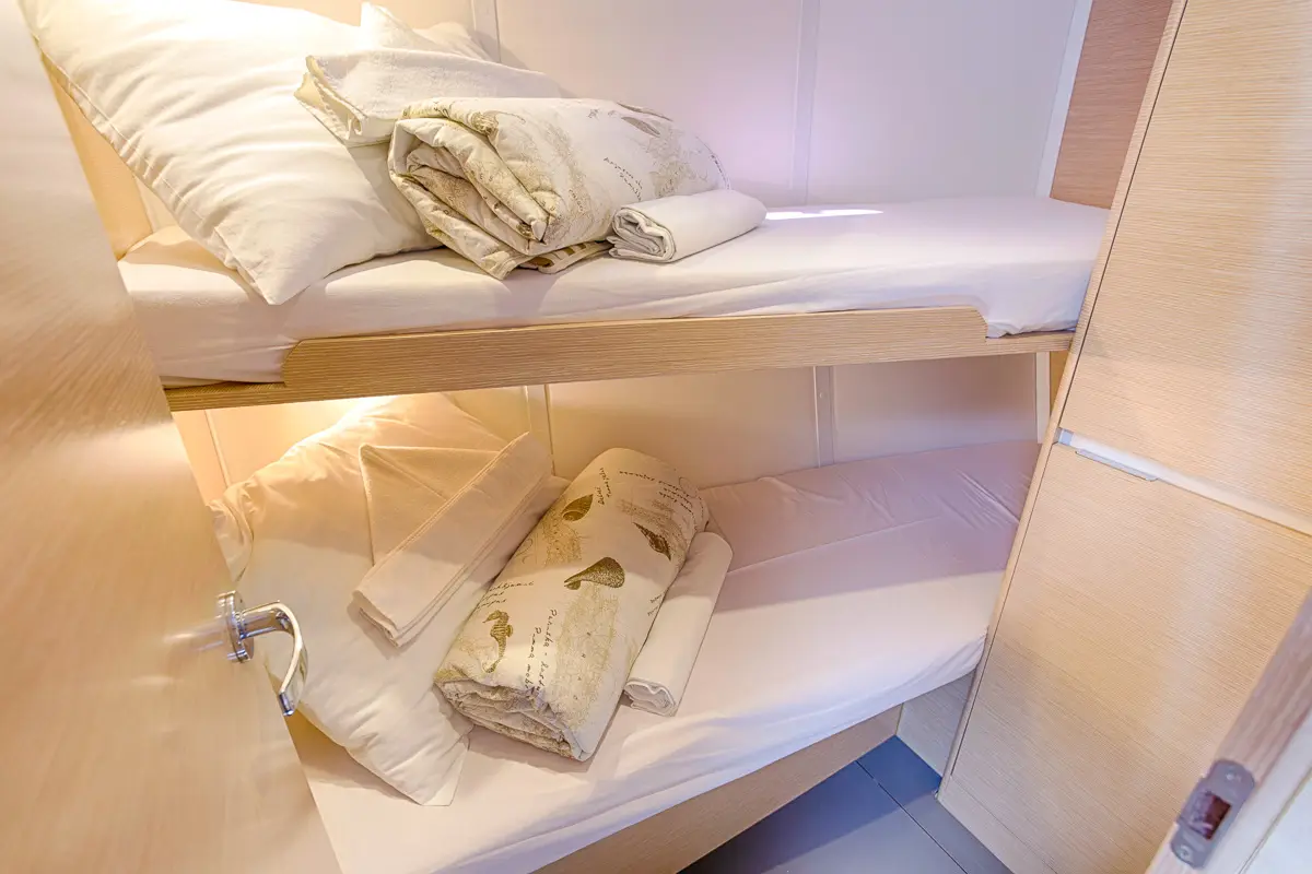 LION , Elan 45 Impression Charter Croatia
