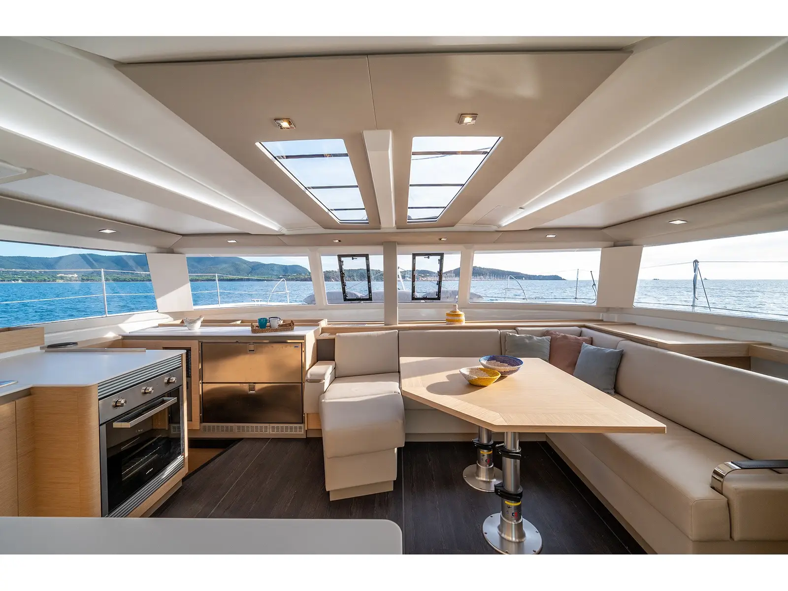 Calypso - A/C, Generator, Water maker, Interior image