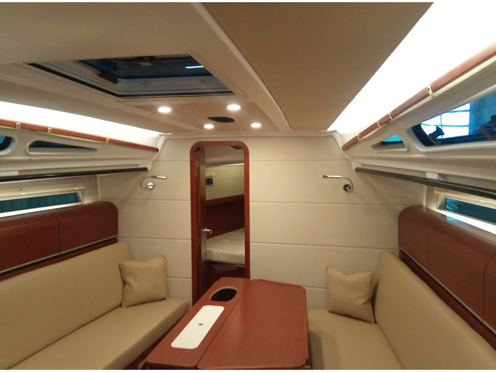 Break Free, Interior image