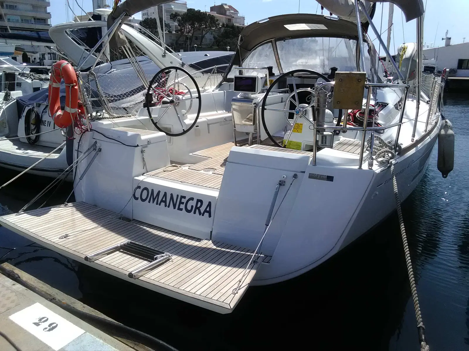 Comanegra, Sun Odyssey 419