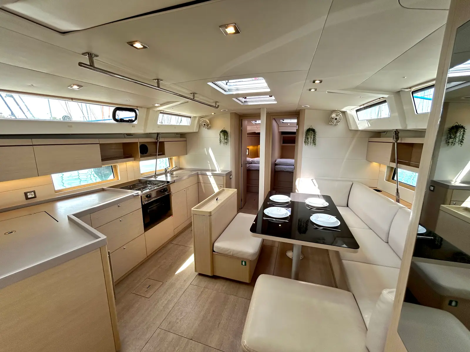 Capriccio (Refit 2025 - A/C - Generator - Electric Heads), foto 5