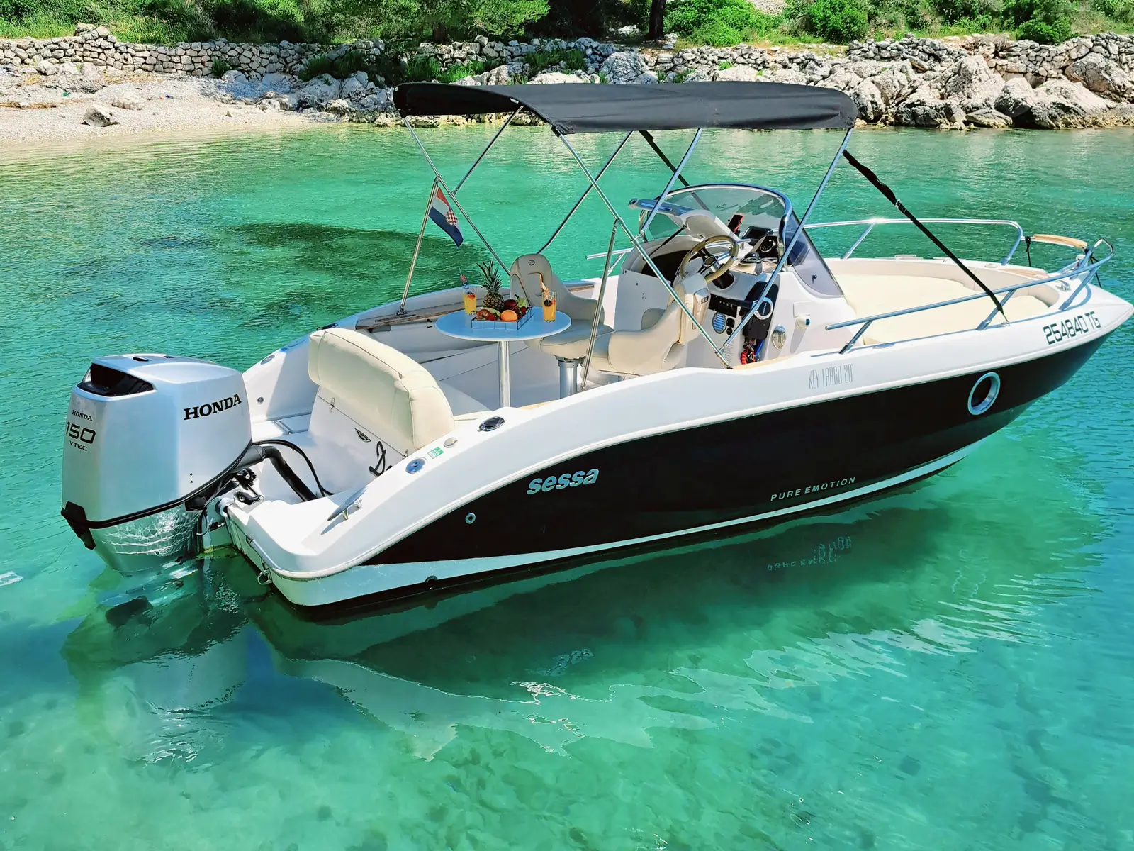 Dory, Main image