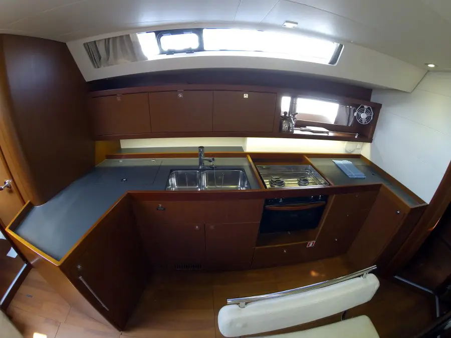 Neška II , Oceanis 45
