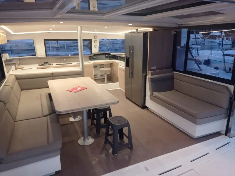 Mary, Interior image