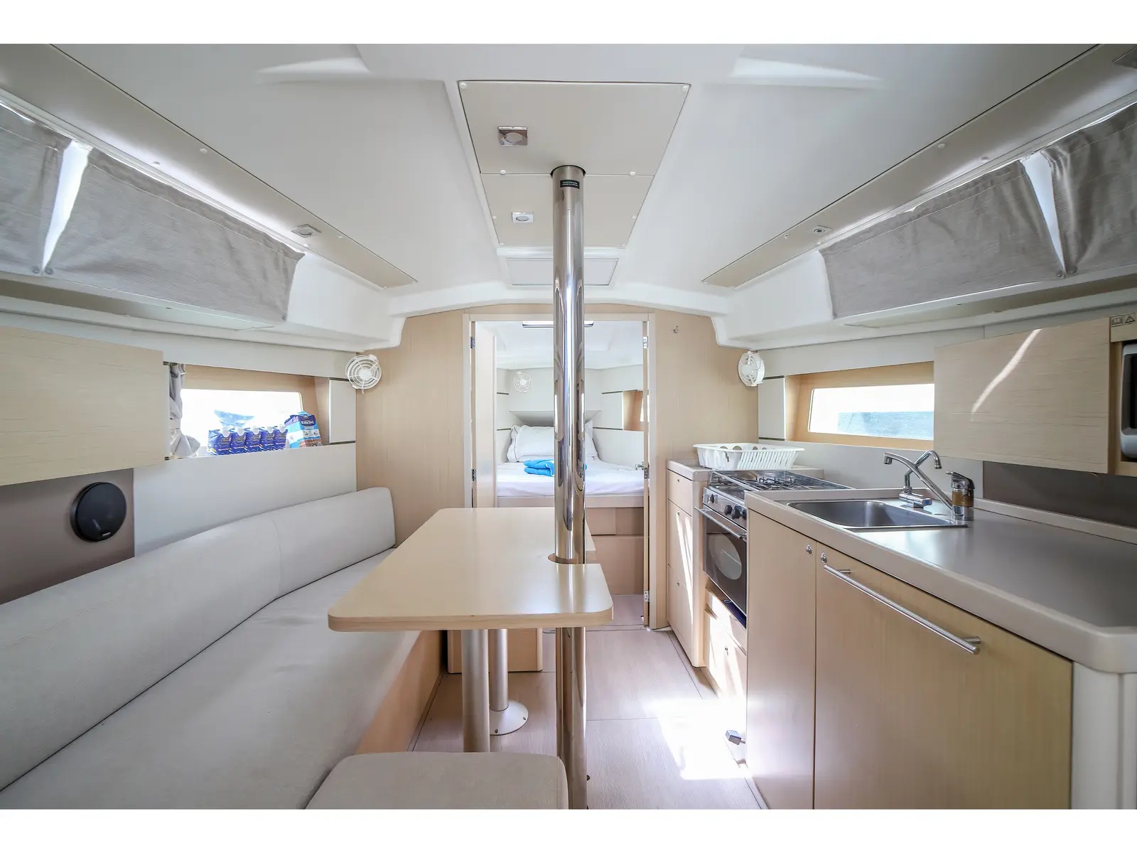 Il Moro di Lamezia - Standard line, Interior image