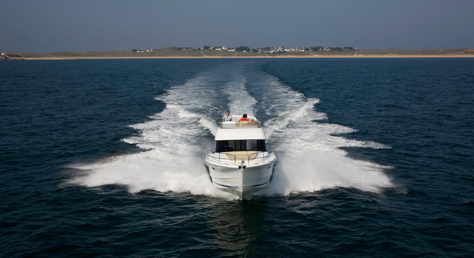 Antares 36, photograph 16