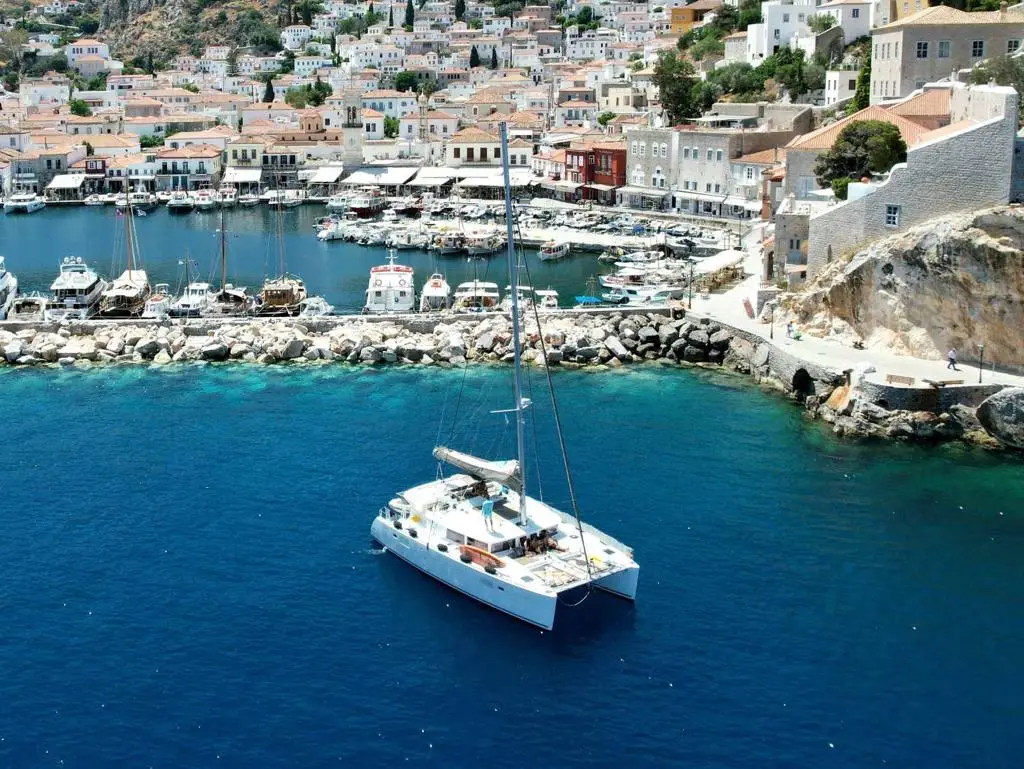 AEROPI  |⛵ VIP, Skippered Only, Watermaker, Generator, AC, BBQ, foto 7